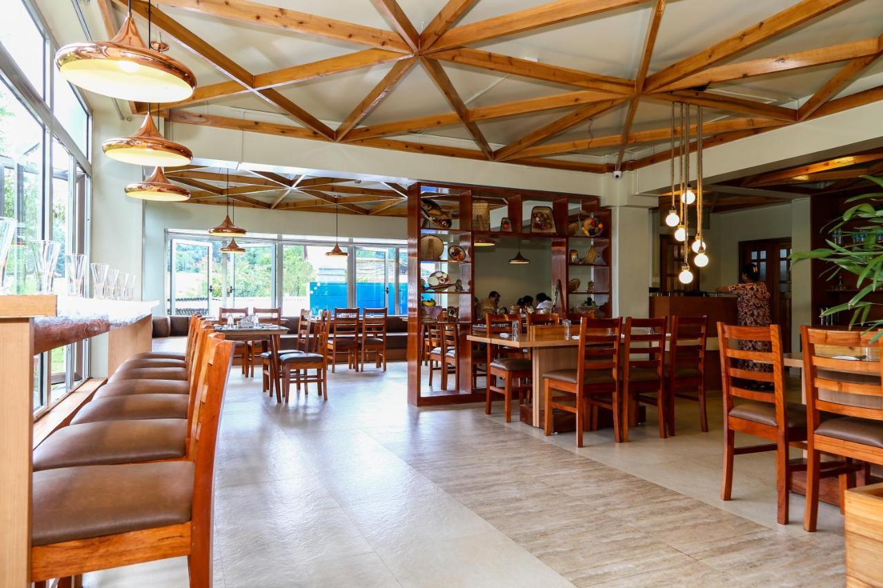 The Golf Retreat, Shillong Otel Dış mekan fotoğraf
